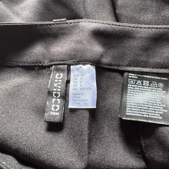 H&M Black Mini Pencil Skirt for Work - Picture 4 of 4